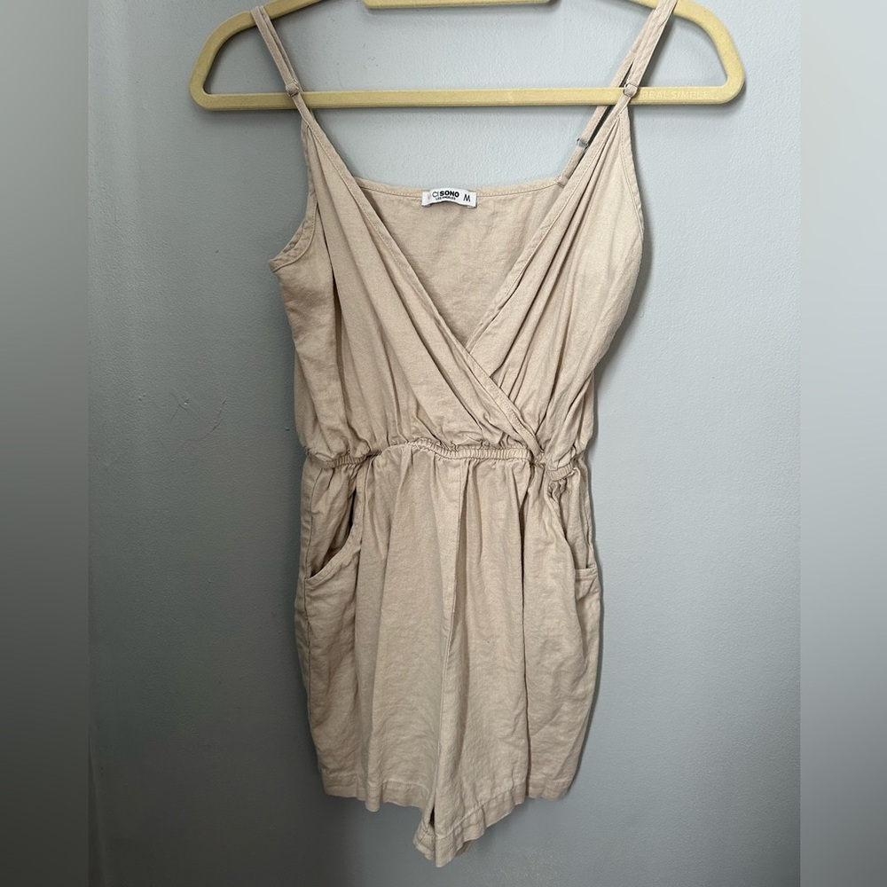 Cisono Size MEDIUM White Linen Blend Shorts Romper